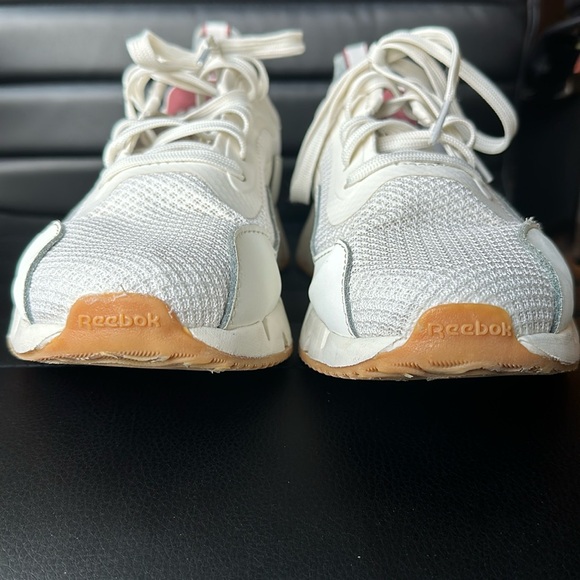 Reeboks - Picture 6 of 9